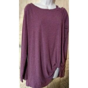Leo Rosi size large pull over top purple